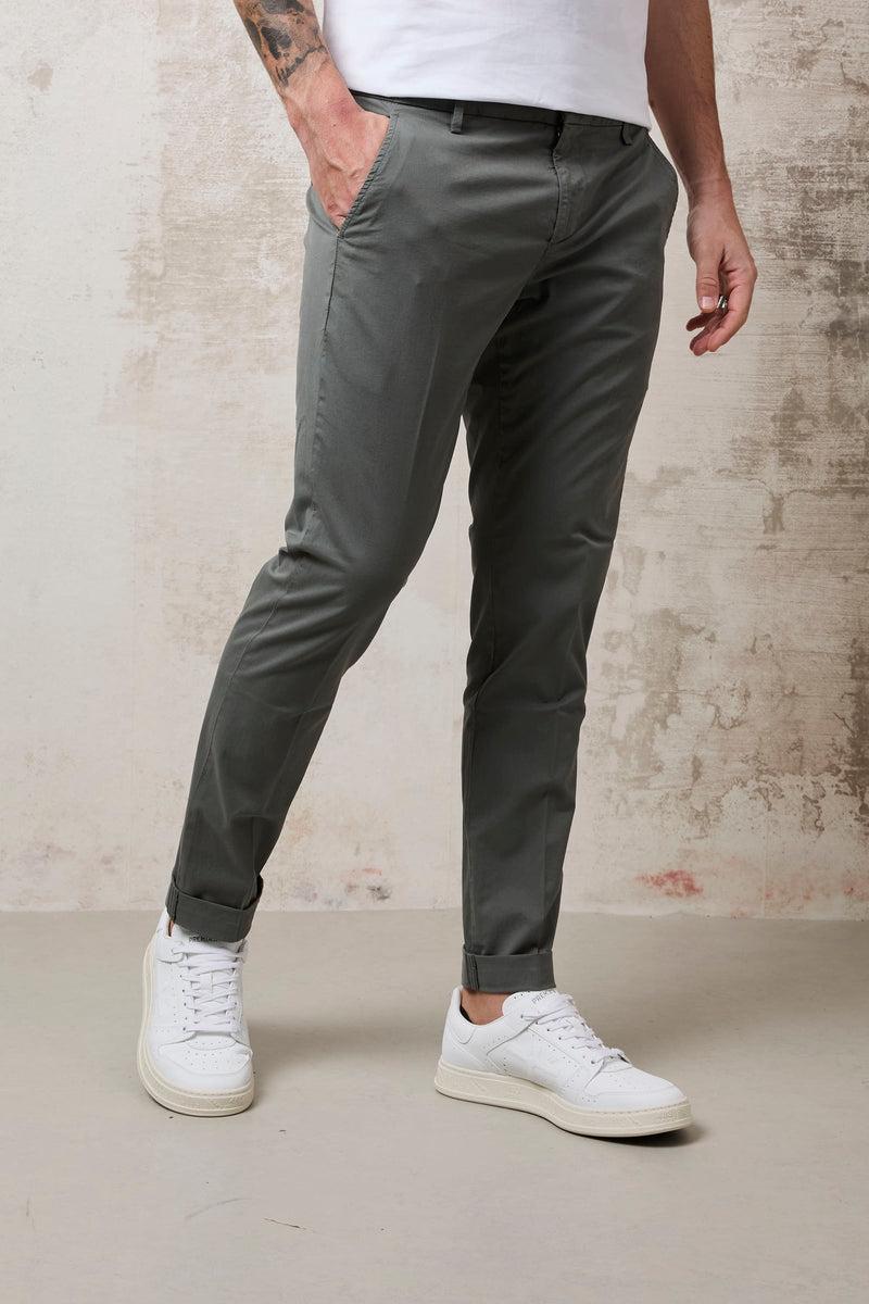 Pantaloni Gaubert slim in gabardina leggera grigio