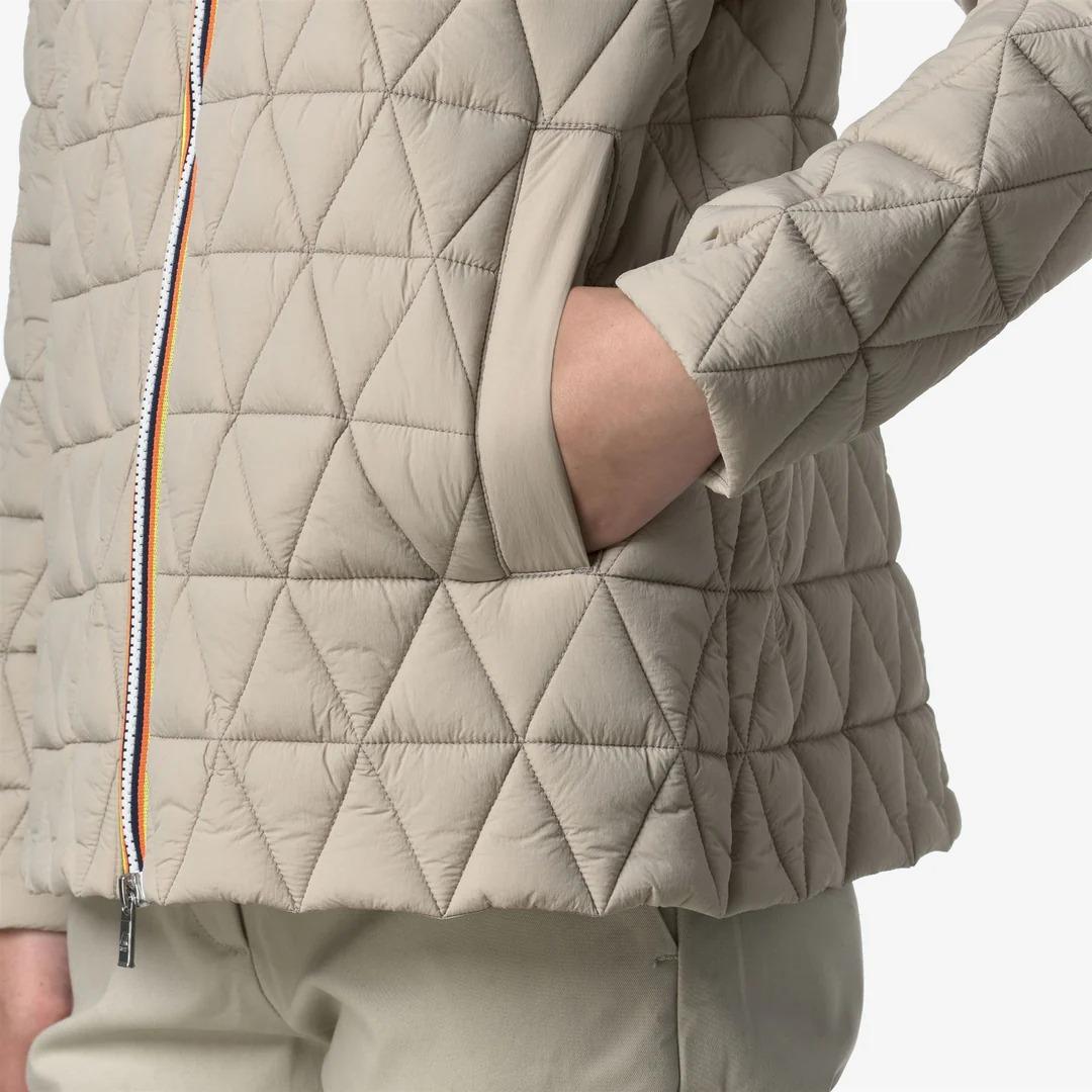 MADLAINE DIAMOND QUILTED WARM<BR/>BEIGE CASHMERE K2136FW XP2 K-WAY