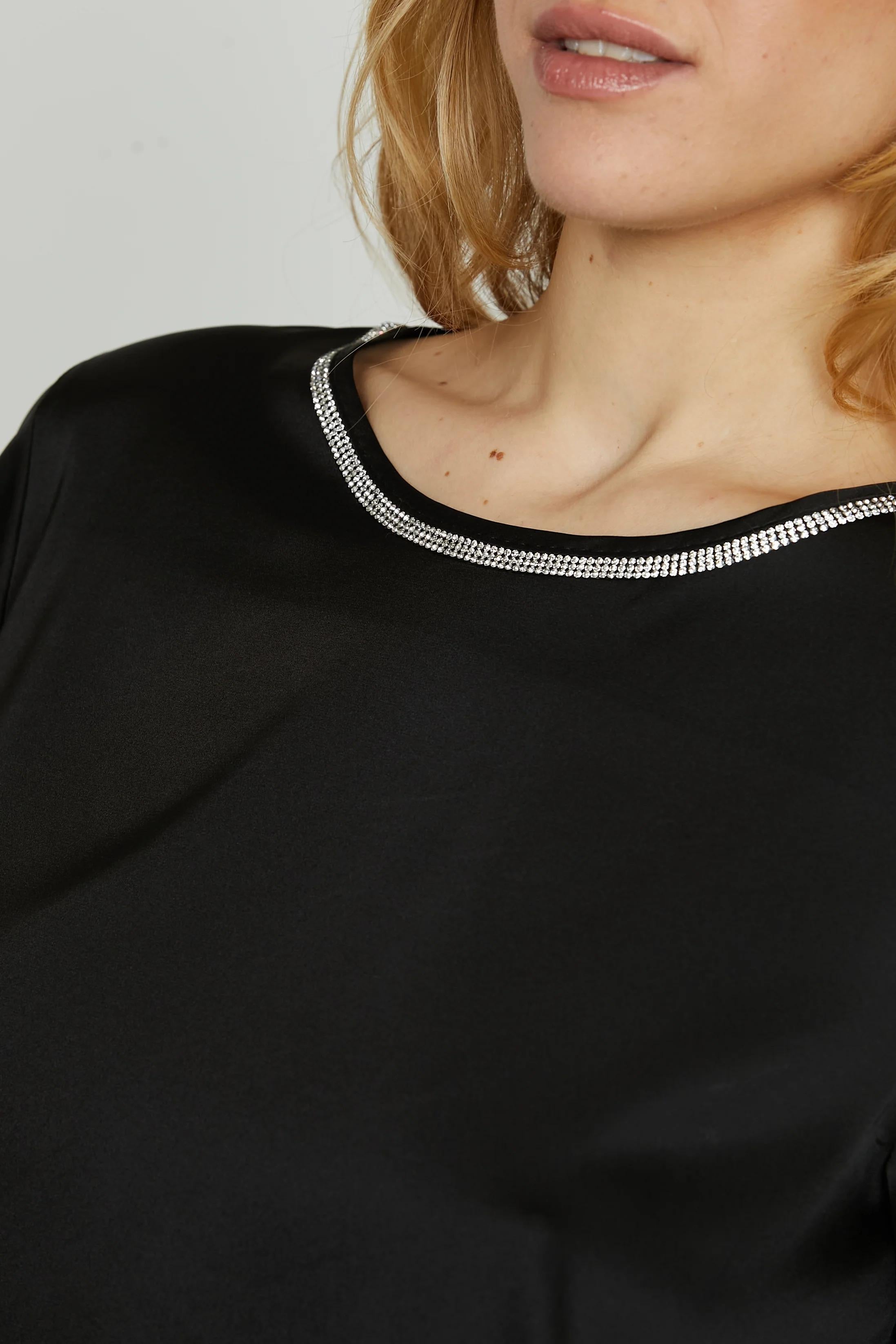 Relish Blusa FUI m.3/4 girocollo con applicazione strass più goccia schiena black RDA2503006014 BLACK RELISH