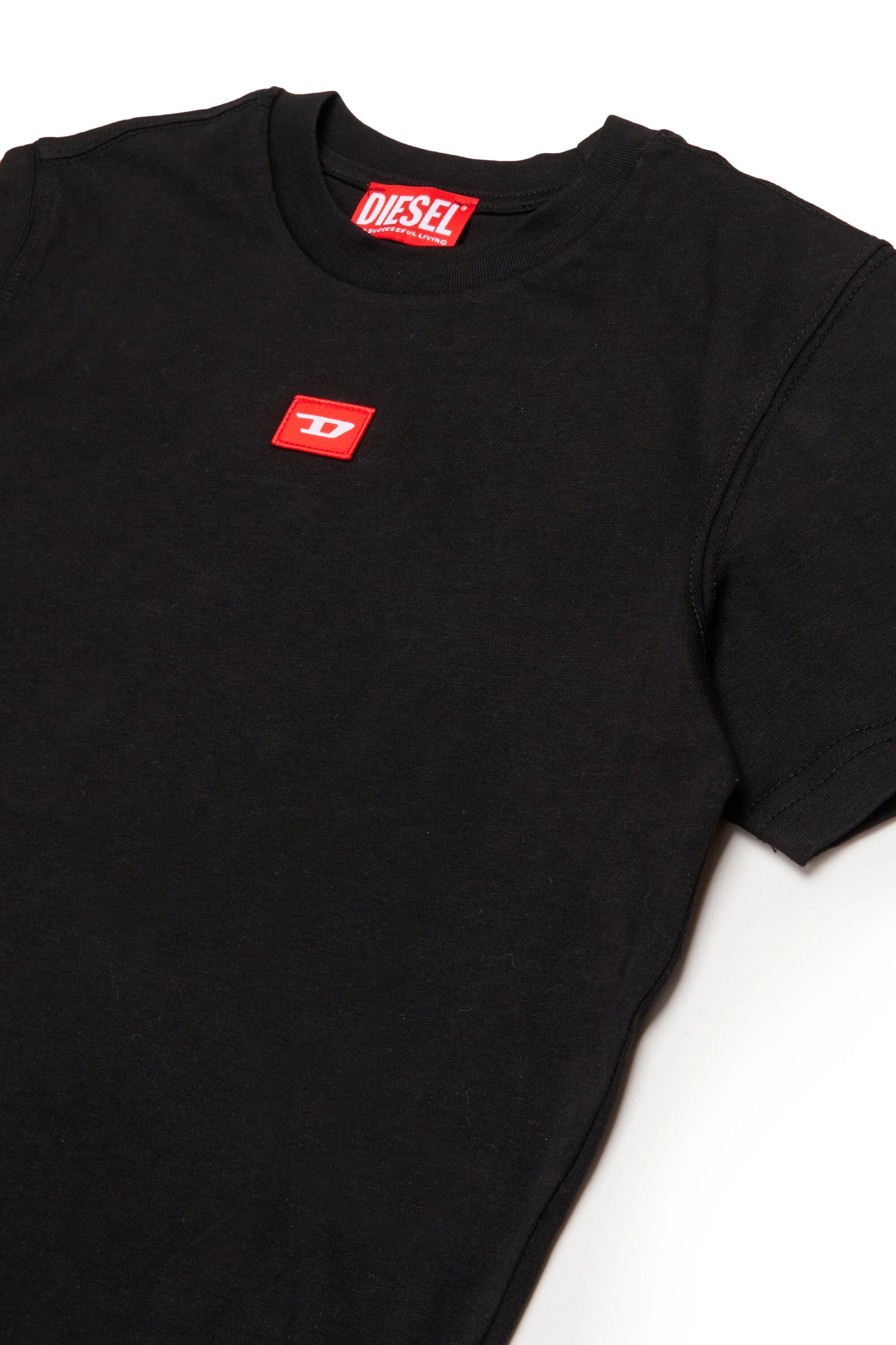 T-shirt in jersey con toppa rossa a forma di D. nera J02501-0GRAI-K100 K900 DIESEL 