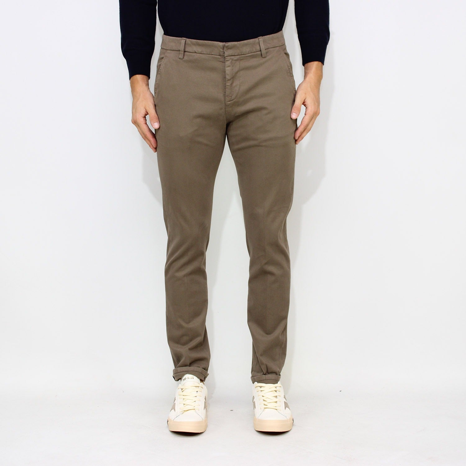 Pantaloni Gaubert slim in gabardina mano calda stone UP235-GSE043U-PTD 037 DONDUP 