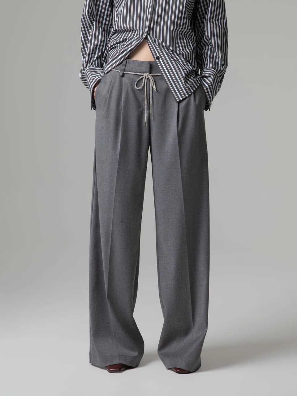 GAELLE Pantalone loose con pinces grigio GAABW11055-TPV0005 GR00 GAELLE 