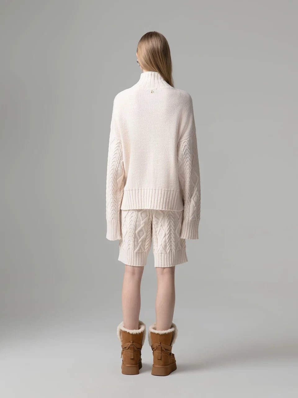 Gaelle Pullover con motivo a treccia e collo alto panna GAABW11430-FRW0001 BI21 GAELLE 