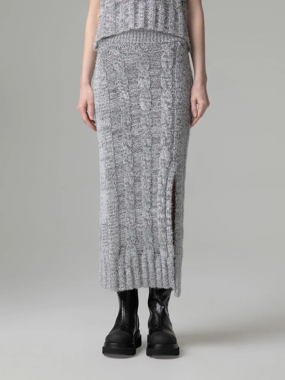 Gaelle Gonna lunga in maglieria con spacco sul davanti grigia GAABW11481-FRP0001 GR00 GAELLE 