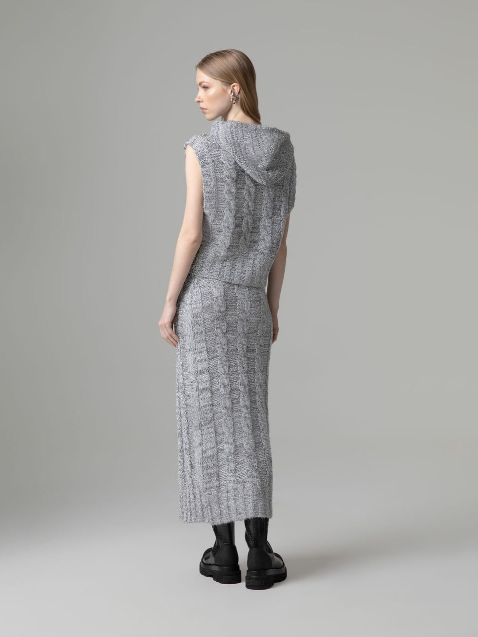 Gaelle Gonna lunga in maglieria con spacco sul davanti grigia GAABW11481-FRP0001 GR00 GAELLE 