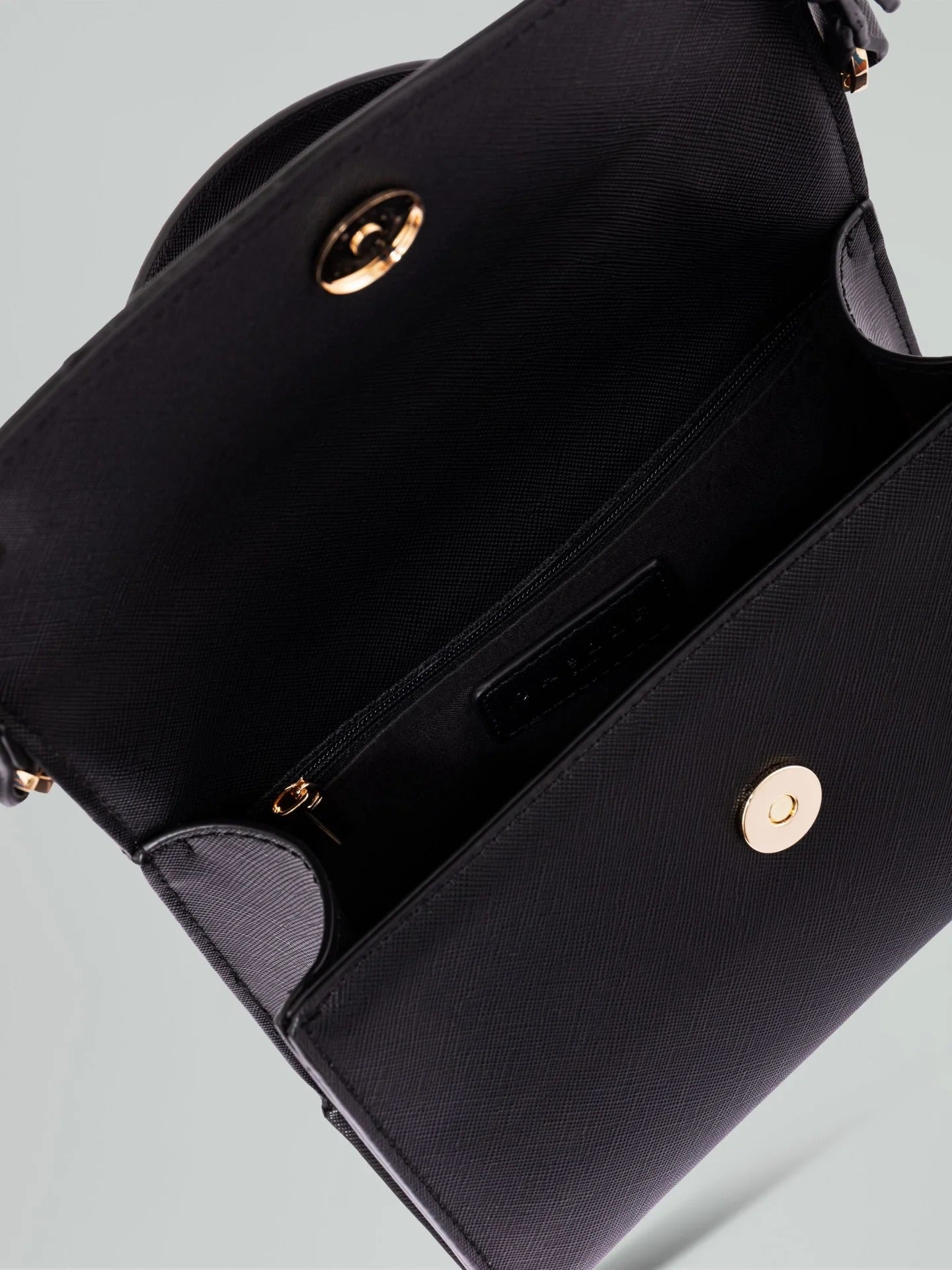Gaelle Mini hand bag essential saffiano nera GAACW03304-XPU0004 NE01 GAELLE 