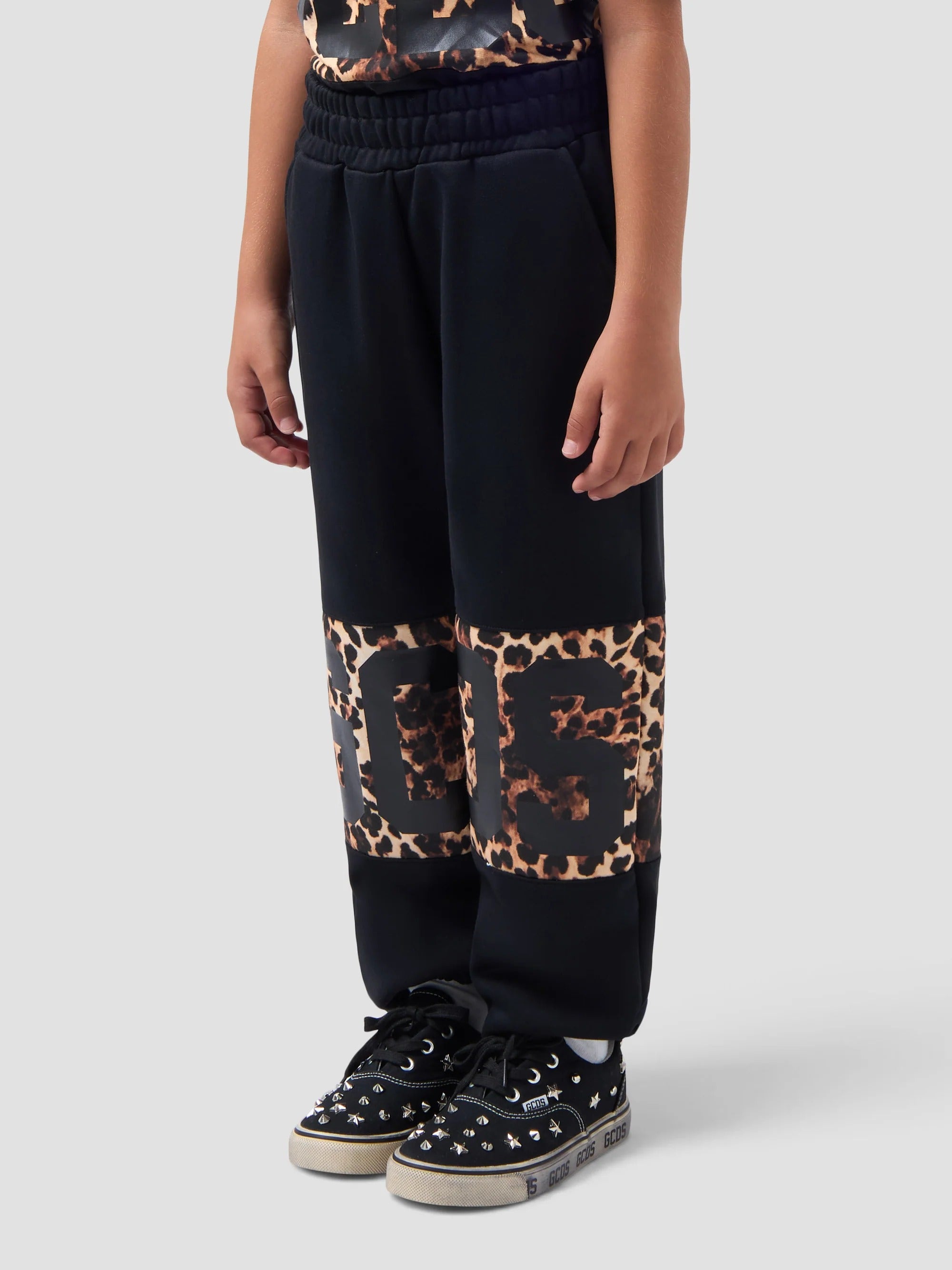 pantalone tuta Z0GJQI588F005 999M GCDS 