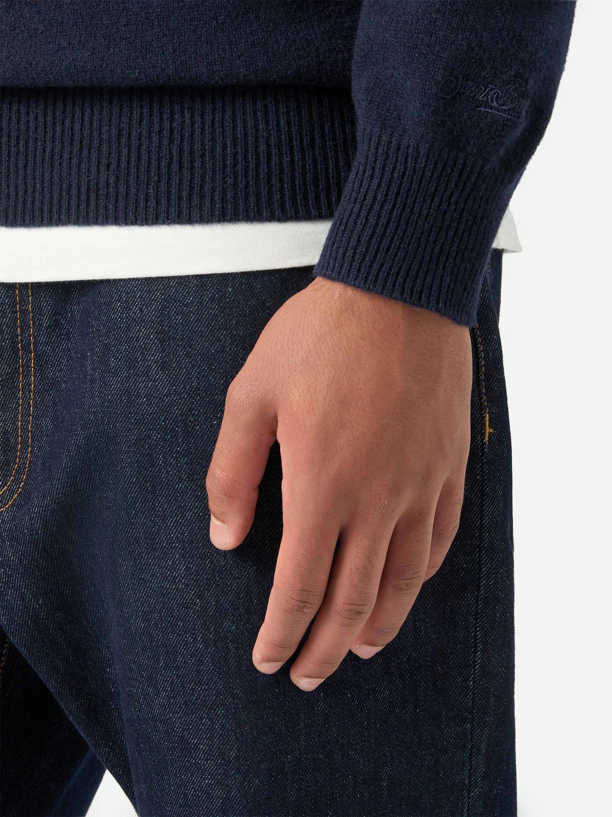 Maglia Jermyn blu notte in lana d'agnello con mezza zip e collo a contrasto JERM003 00044M MC2 SAINT BARTH 