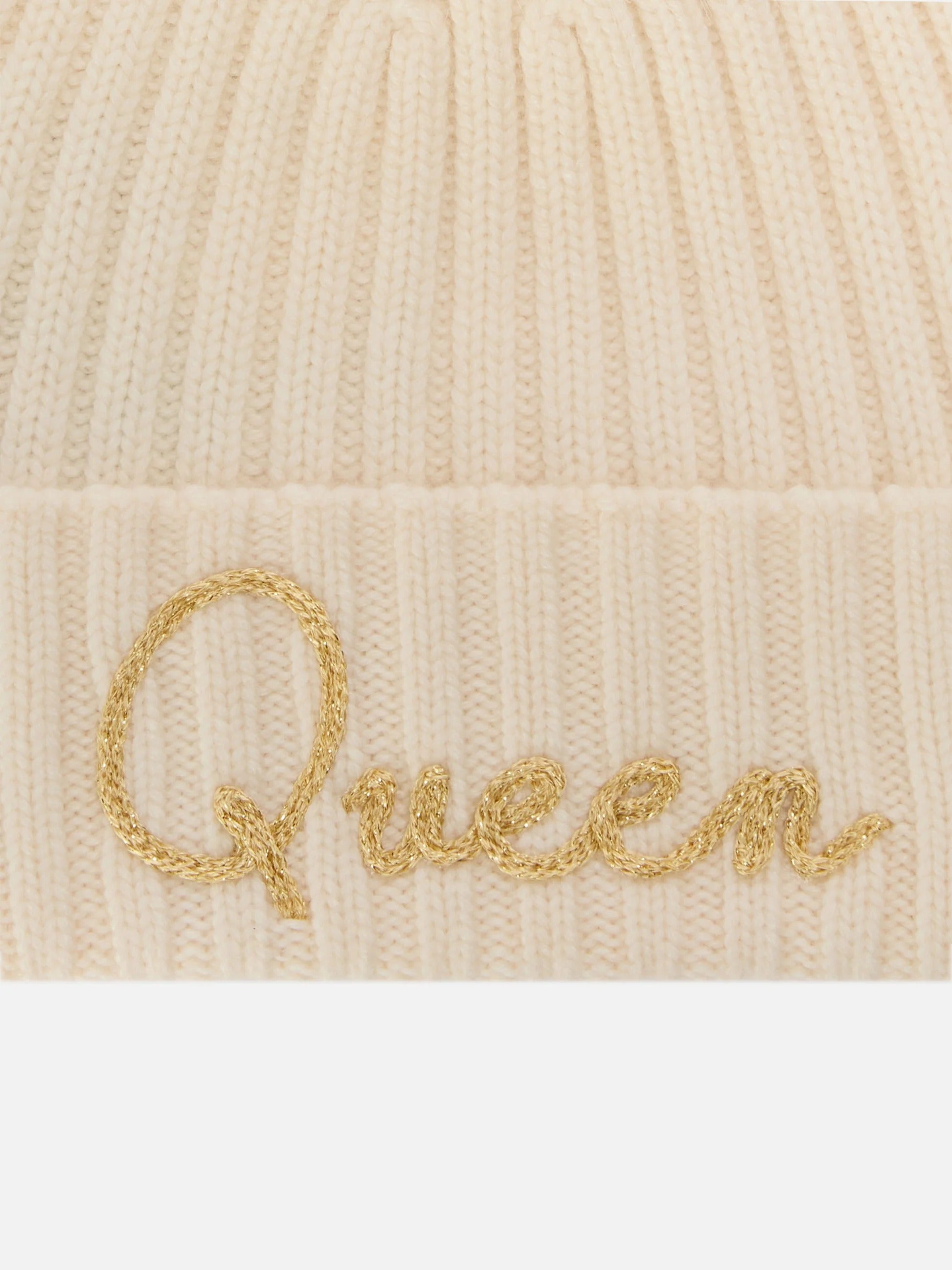 Berretto Wengen panna con pompon e ricamo Queen WENG006 04027M MC2 SAINT BARTH 