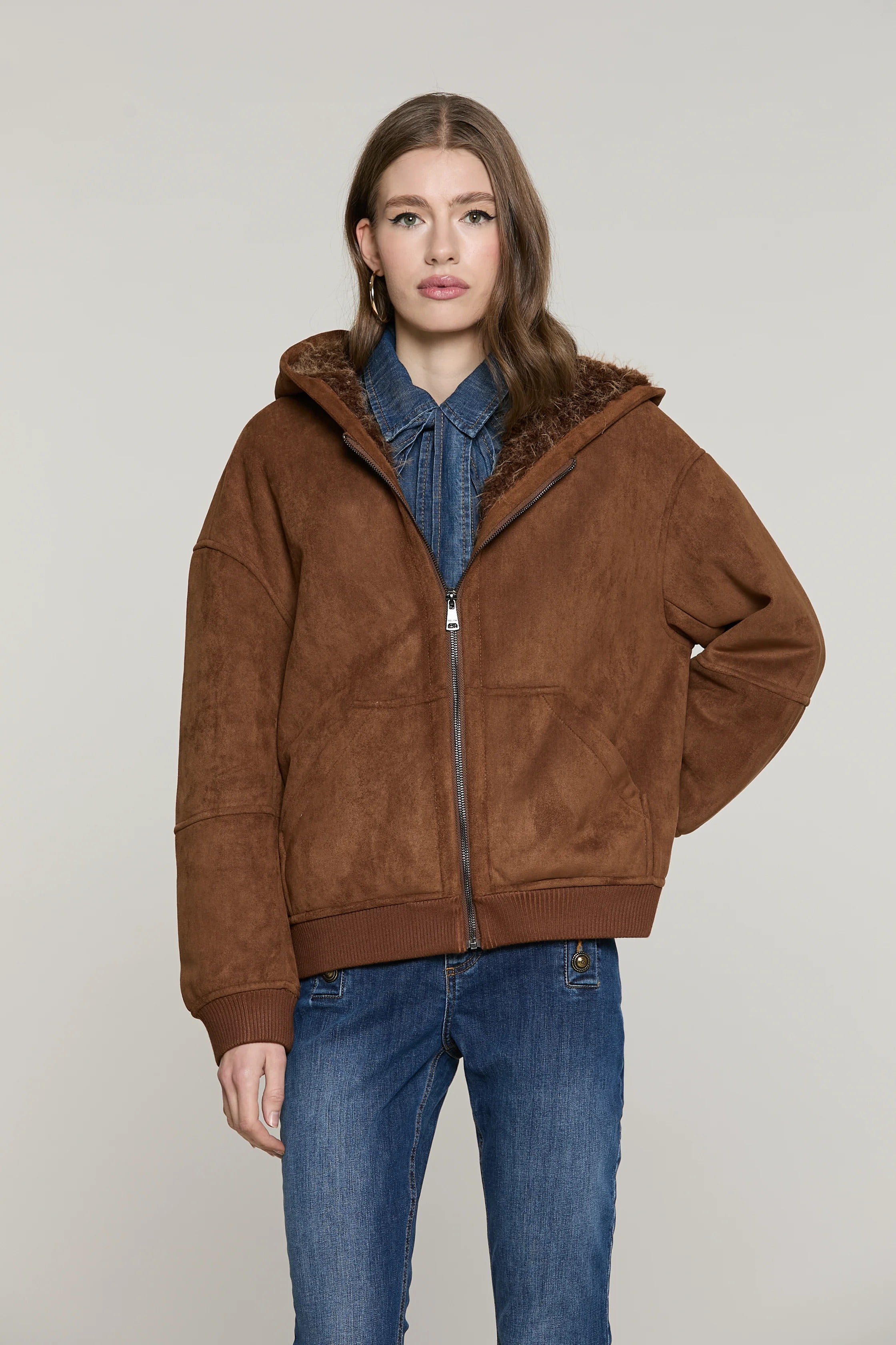Montone GOMEZ manica lunga con cappuccio più zip più tasche più bordi costa ecocamoscio bone brown RDA2605009008 1995 RELISH 