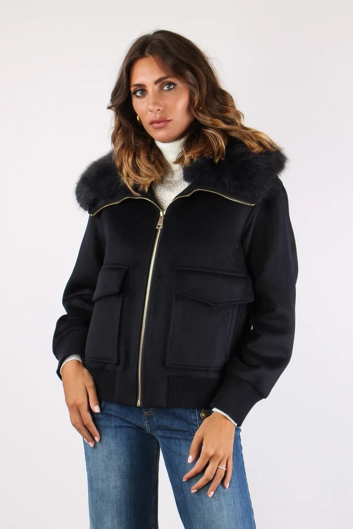 Cappotto SAEZ corto manica lunga con bordi costa con ts più patte più zip più collo ecopelliccia staccabile blue navy RDA2605112016 1703 RELISH 