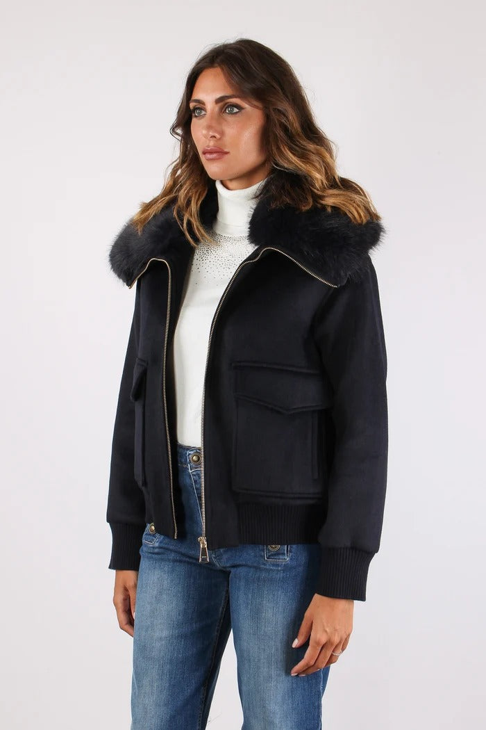 Cappotto SAEZ corto manica lunga con bordi costa con ts più patte più zip più collo ecopelliccia staccabile blue navy RDA2605112016 1703 RELISH 