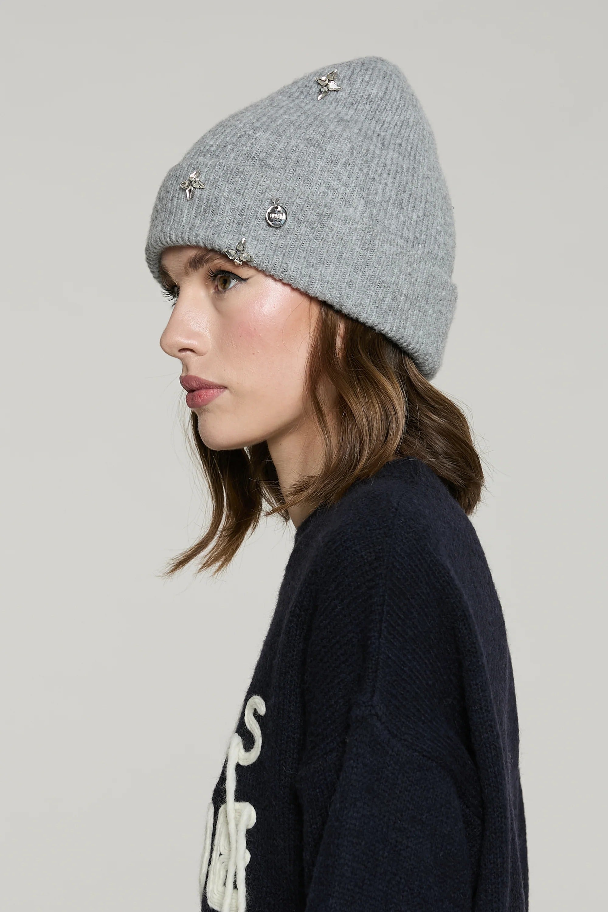 Cappello MYLEI con castoni più pietre grigio melange RDA2608431003 1159 RELISH 