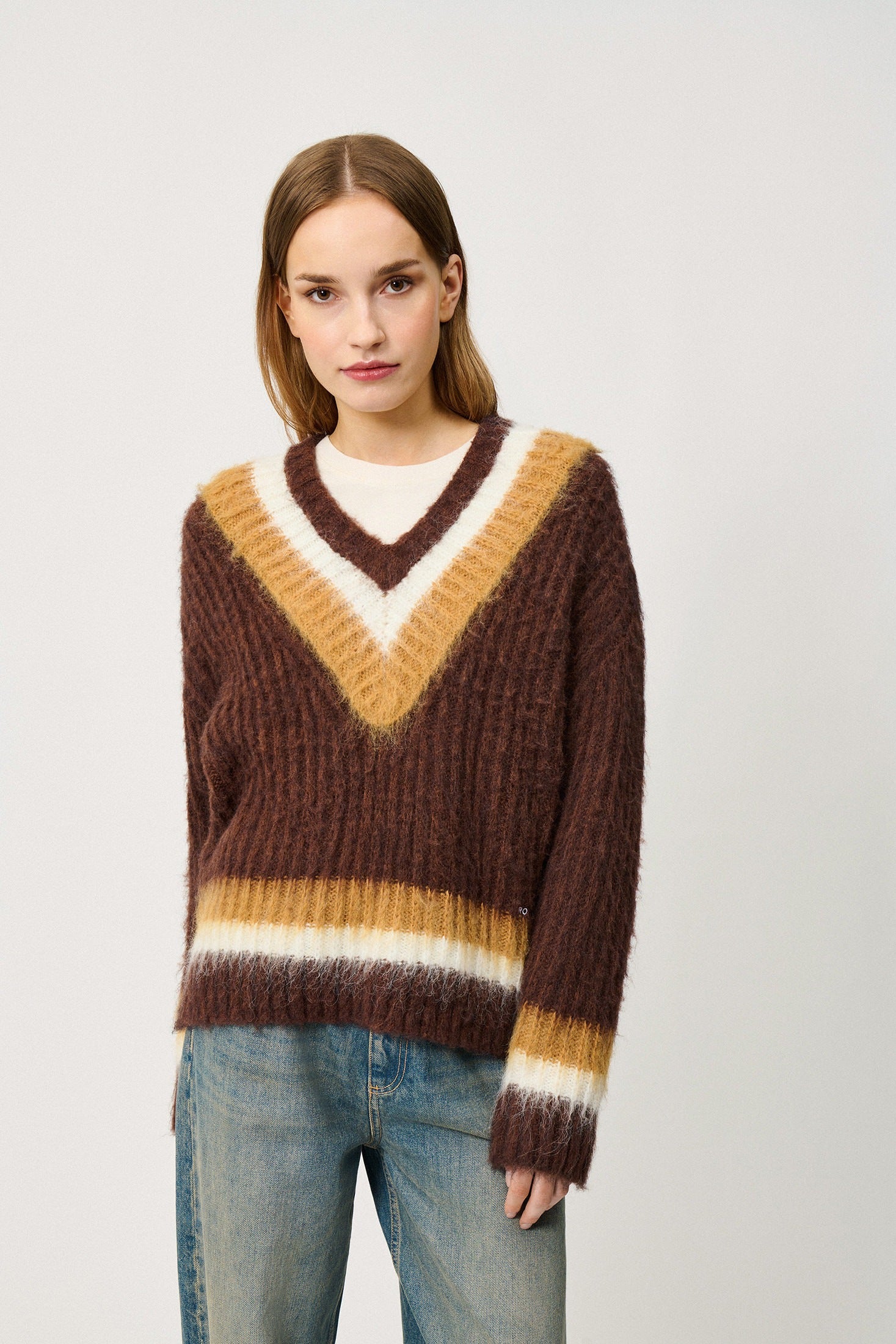 MAGLIA FLUFFY CON SCOLLO V RND90412CV02XXXX C0712 ROY ROGER'S 