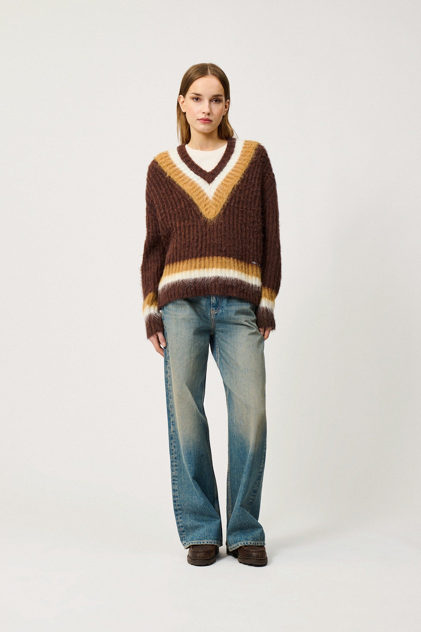 MAGLIA FLUFFY CON SCOLLO V RND90412CV02XXXX C0712 ROY ROGER'S 