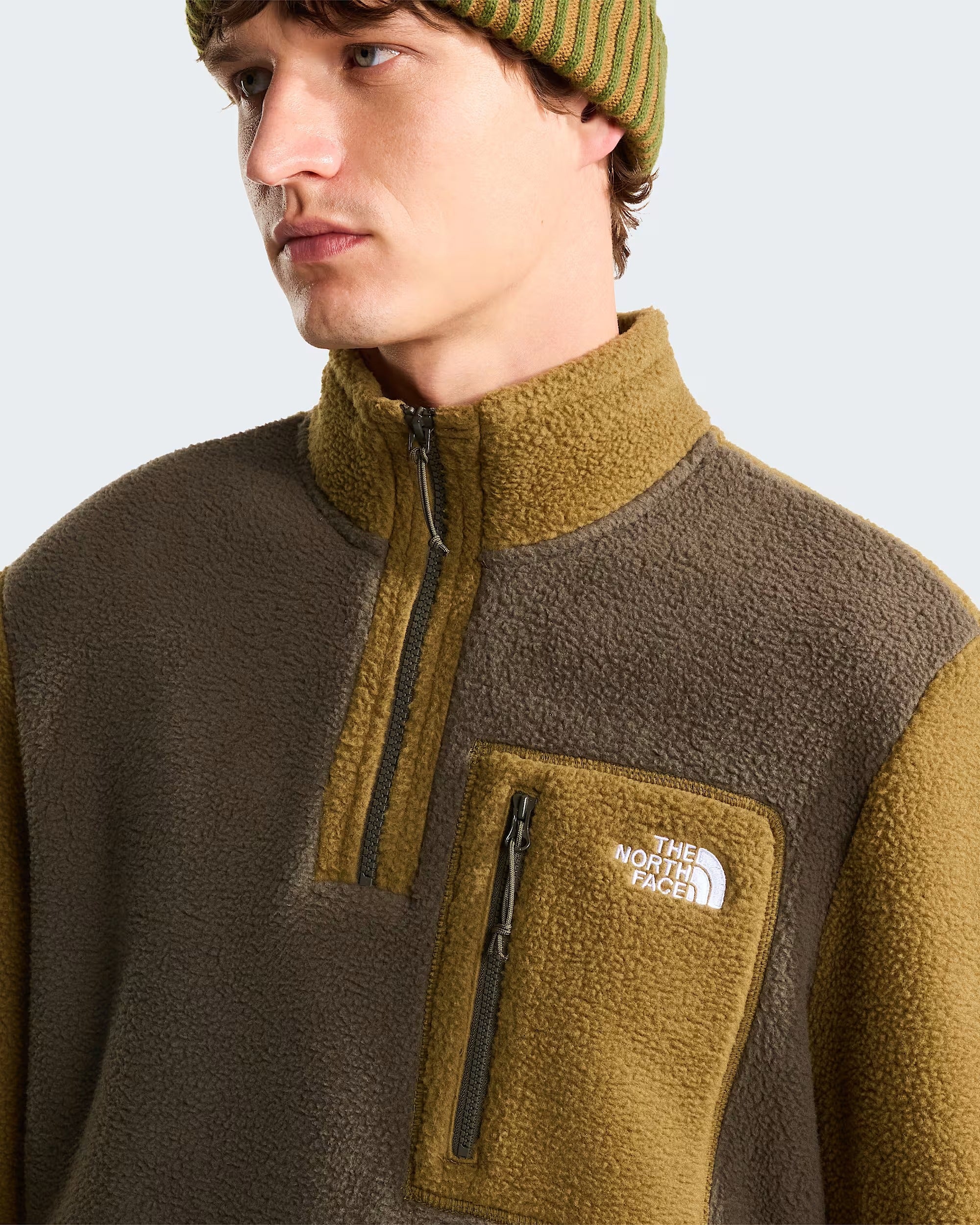 Giacca in pile Yumiori con cerniera a 1/4 da uomo new taupe green NF0A883S UG81 THE NORTH FACE 