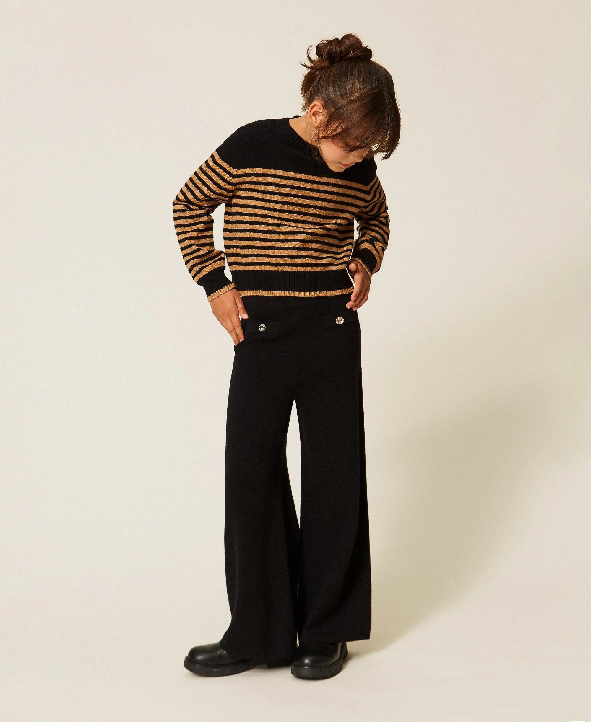 Pantaloni in maglia con bottoni neri 262GJ3033 00006 TWINSET 