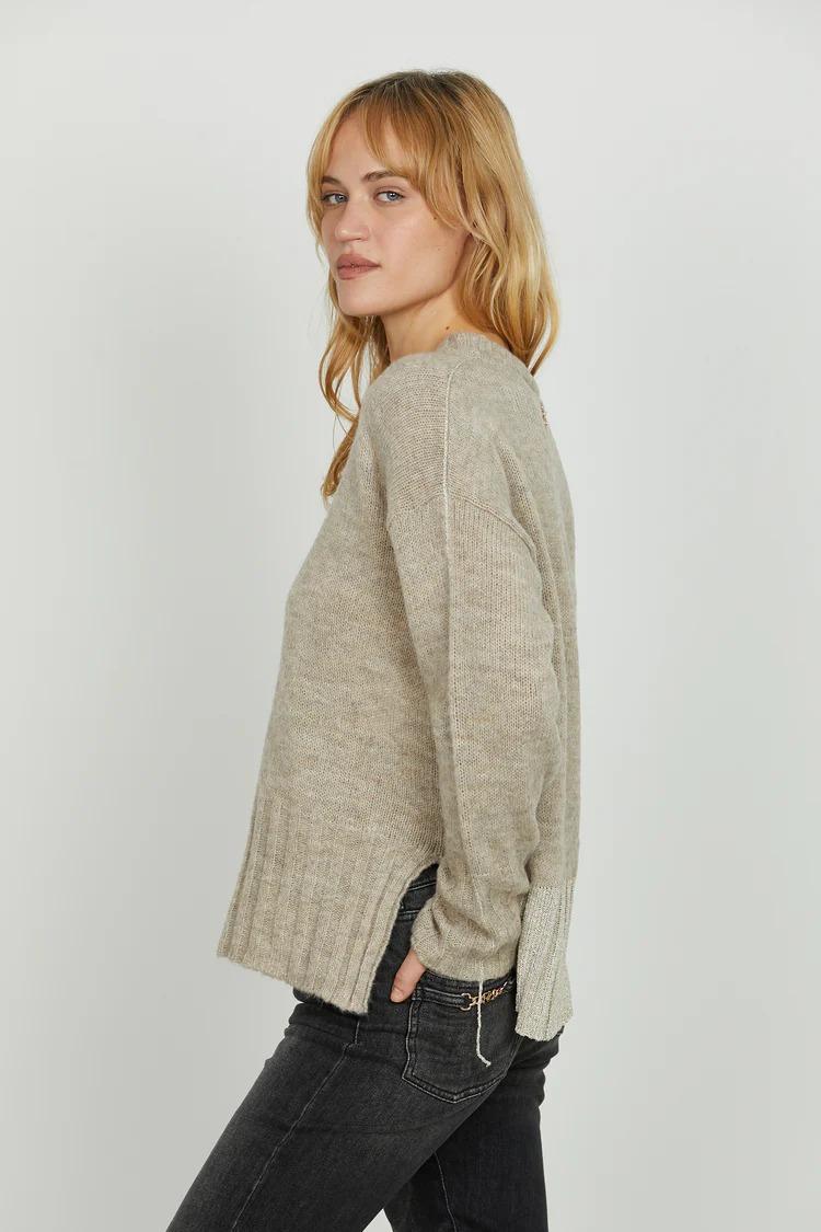 Relish Maglia IDRAZ manica lunga girocollo con spacchi fondo più dettagli lurex creme brulee RDA2502660041 CREME BRULEE RELISH 