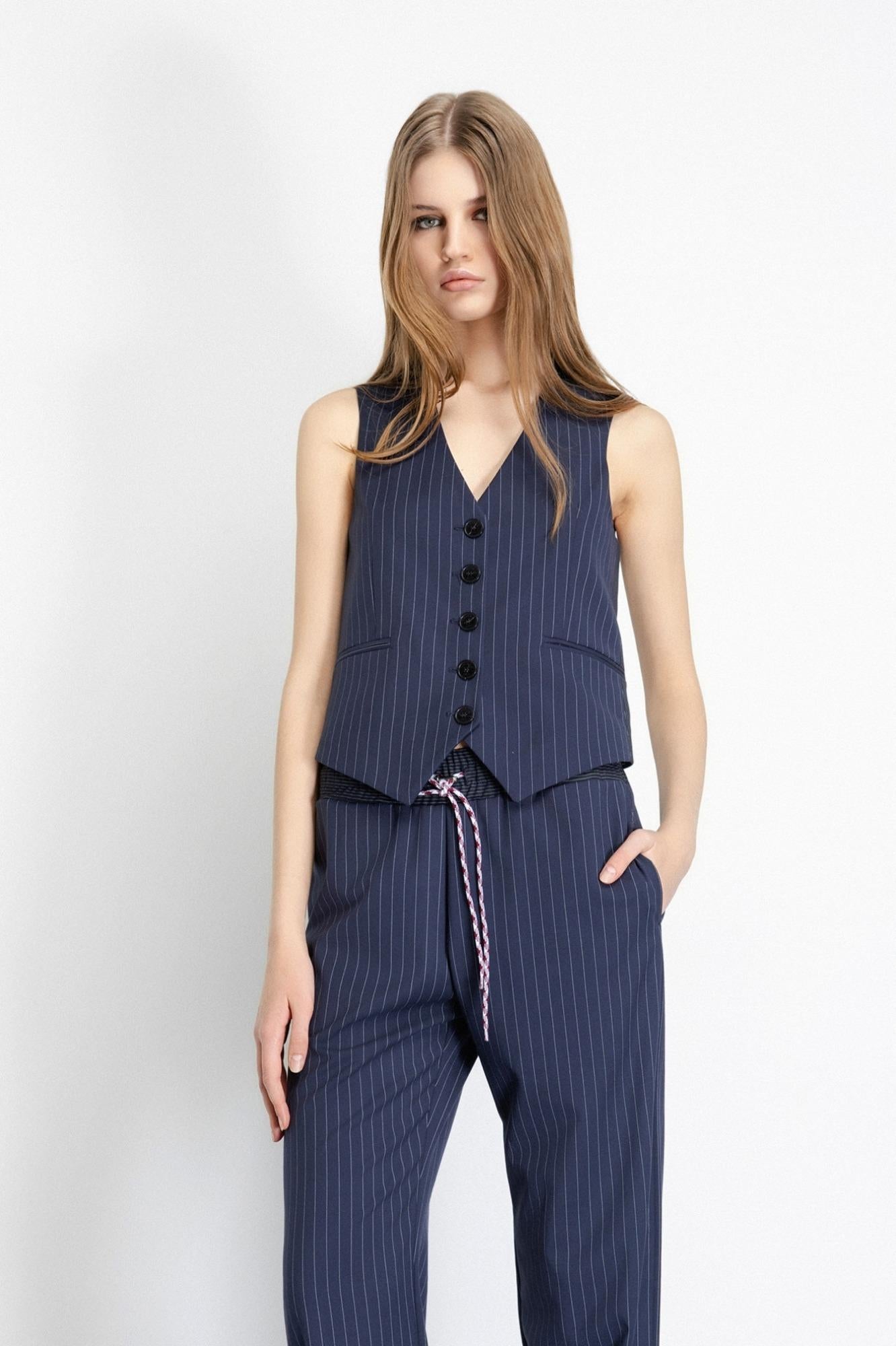 Gilet Monopetto Slim Fit Con Ricamo Sul Retro  Blu Scuro - Gaëlle Paris GAABW06844-TMTS0139 BL25 GAELLE 