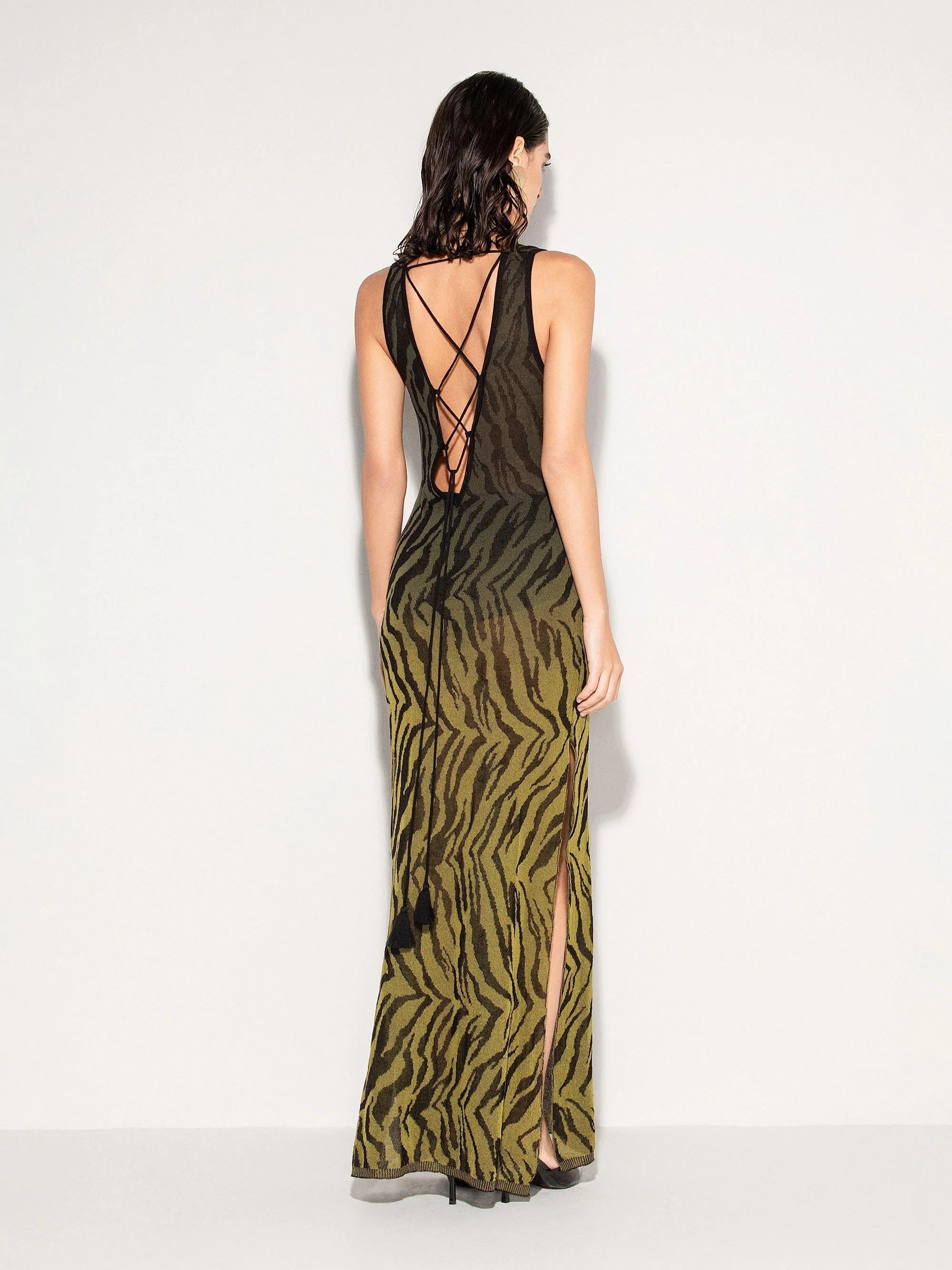 Abito lungo AKEP con stampa animalier VSKD13243 VERDE/NERO AKEP 
