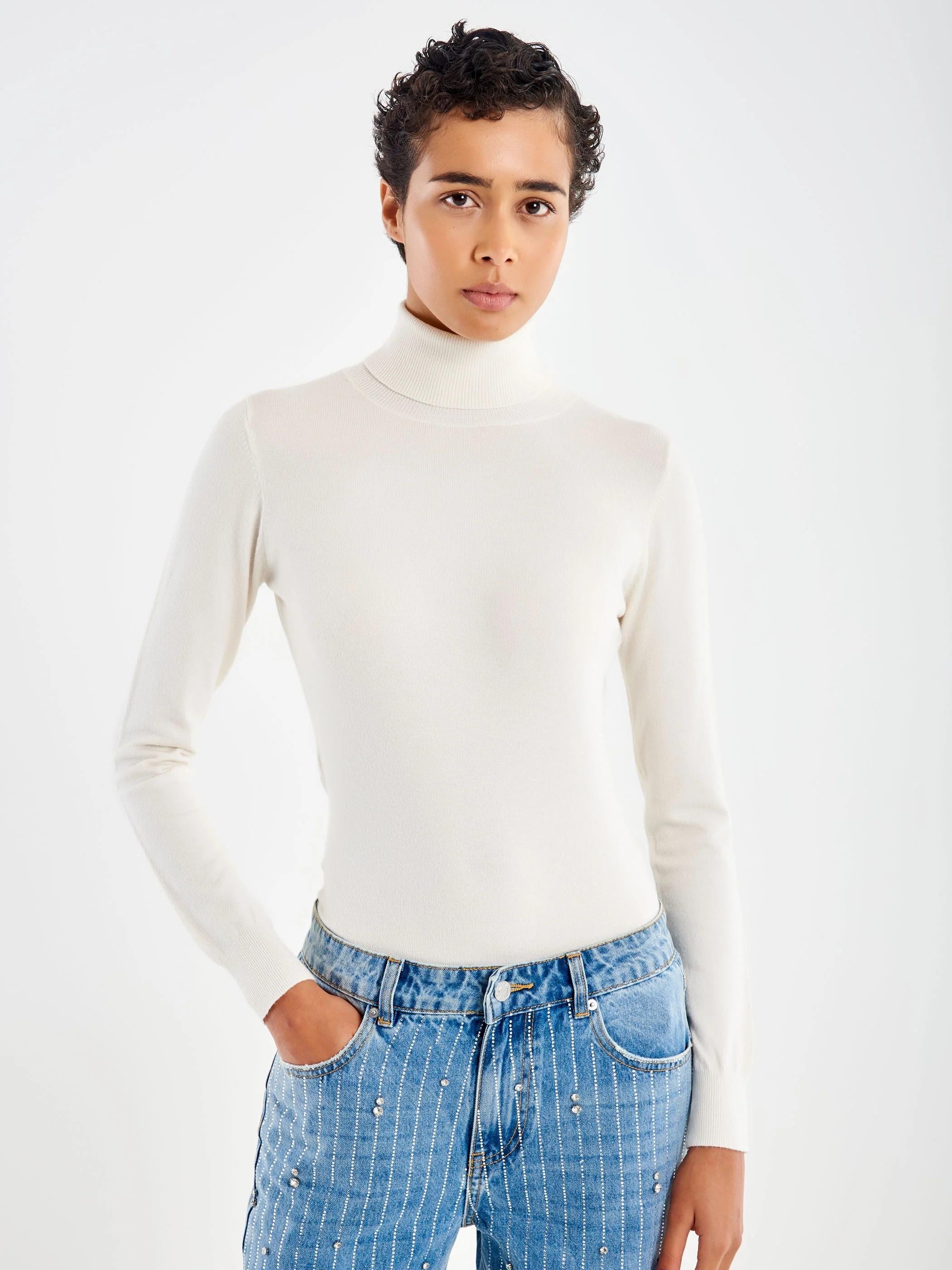 VICOLO-Dolcevita Slim Fit Bianco 44008F BIANCO VICOLO 