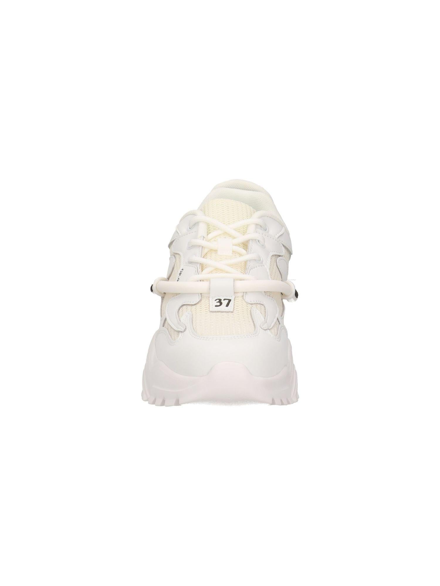 Sneakers Gaelle PAris GACAW01335 da donna bianche GACAW01335-TMTR0012 BI01 GAELLE 