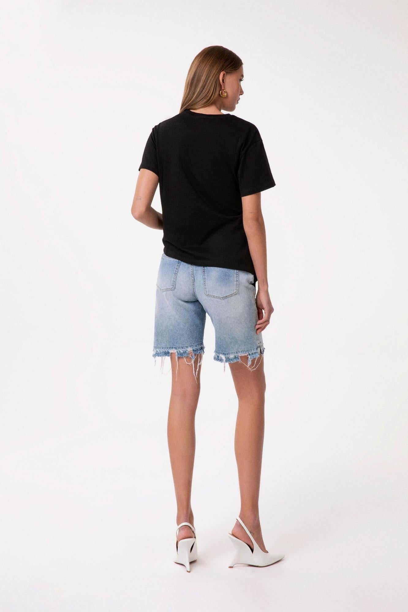 T-Shirt Paricollo Mezza Manica Con Dettaglio Sul Davanti  Nero - Gaëlle Paris GAABW09370-PTTS0043 NERO GAELLE 