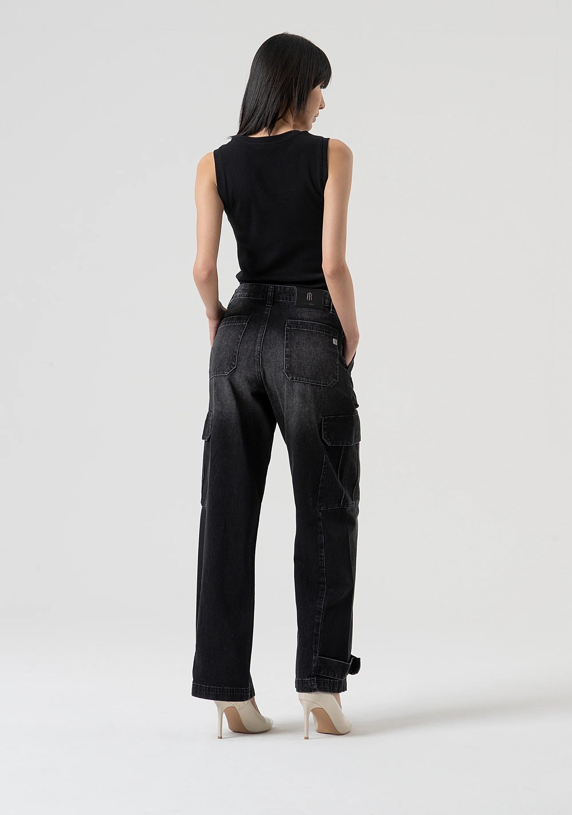 Fracomina Jeans cargo in denim nero con lavaggio scuro FP25WVC004D41904 H21 FRACOMINA 