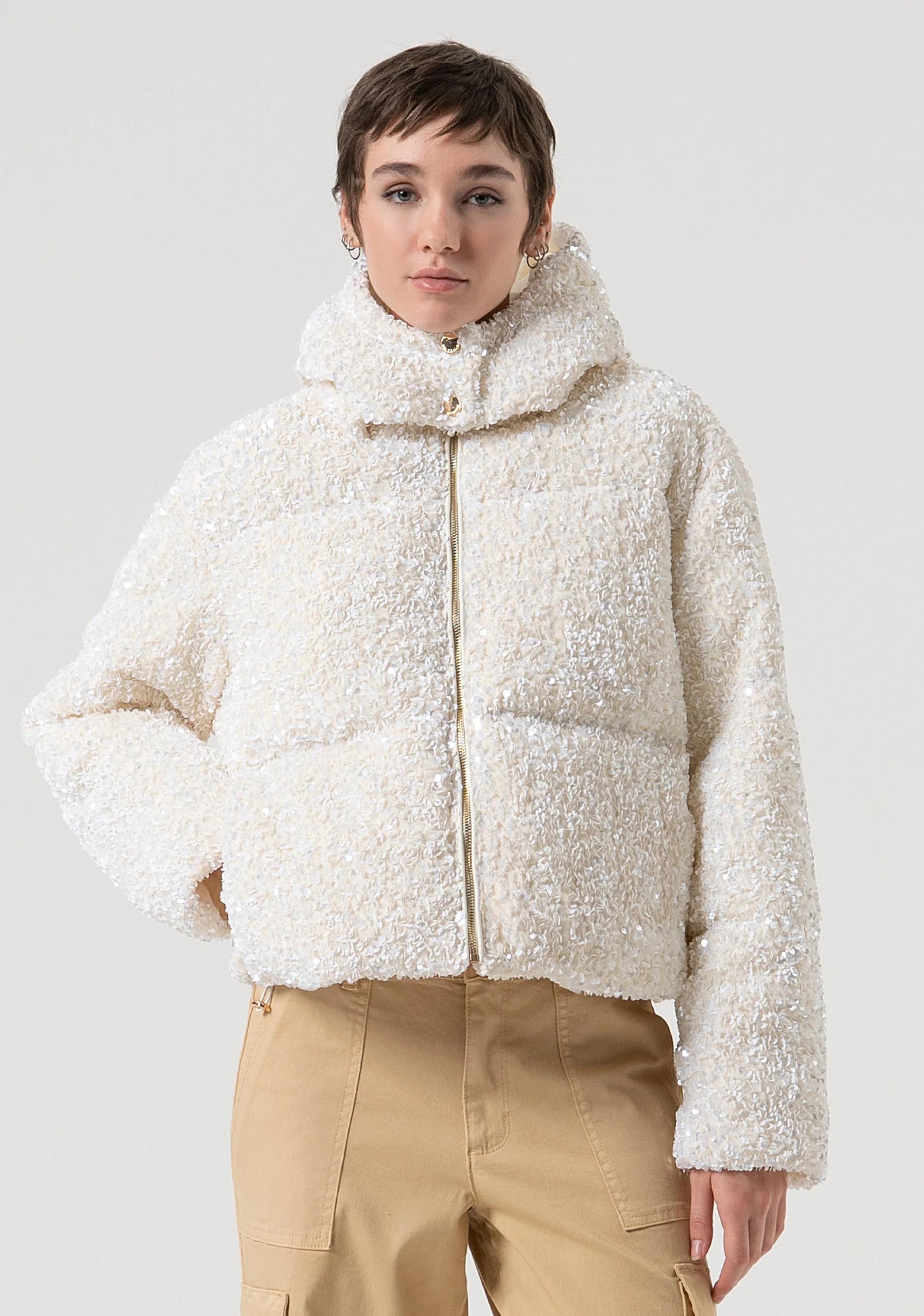 Fracomina Giacca regular imbottita in tessuto con paillettes vanilla FP25WC3009O429N6 508 FRACOMINA 