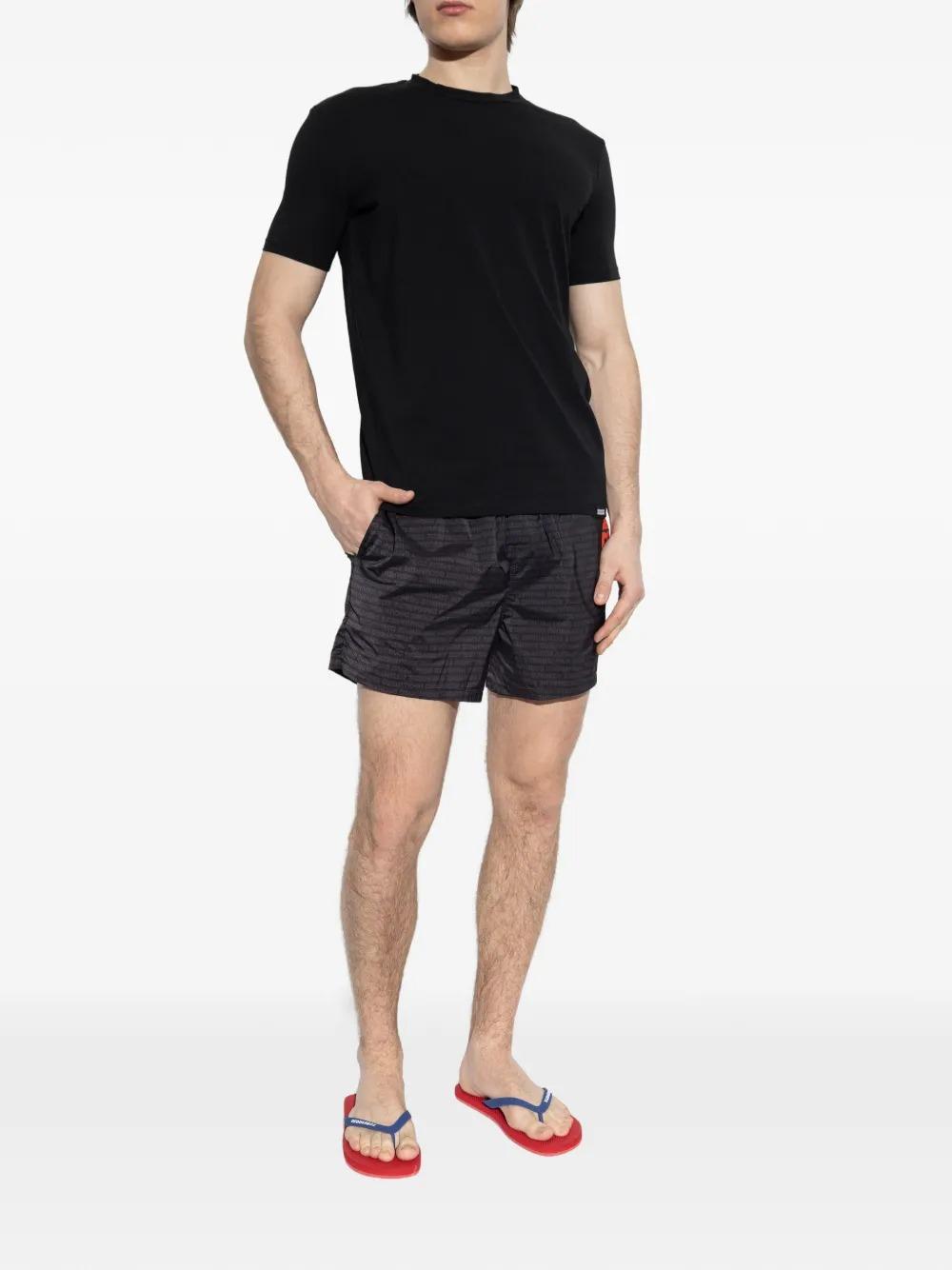 DSQUARED2 T-shirt a manica corta nera da uomo con ricamo logo sul retro  D9M206250001 D9M206250 001 DSQUARED 