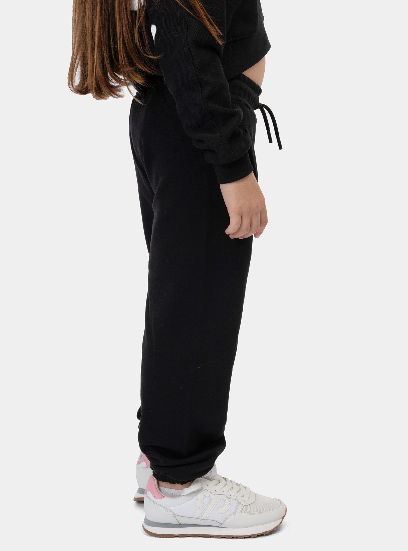 immagine-1-disclaimer-pantalone-bimba-in-felpa-nero-st-bianca-pantaloni-24edk58085-nero