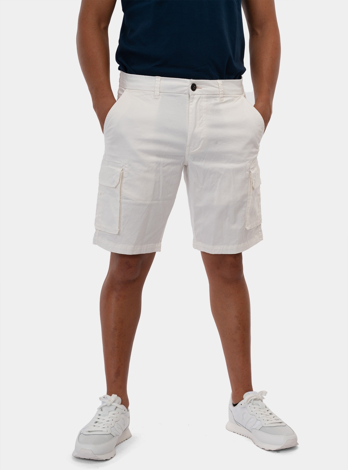 immagine-1-impure-cargo-short-comfort-twill-white-bermuda-im24ssbm-cgs1619-c24