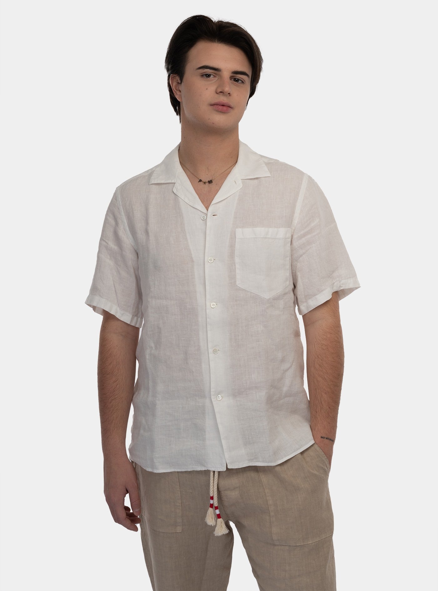 immagine-1-mc2-saint-barth-sifnos-linen-01-white-camicia-sif0002-01520f