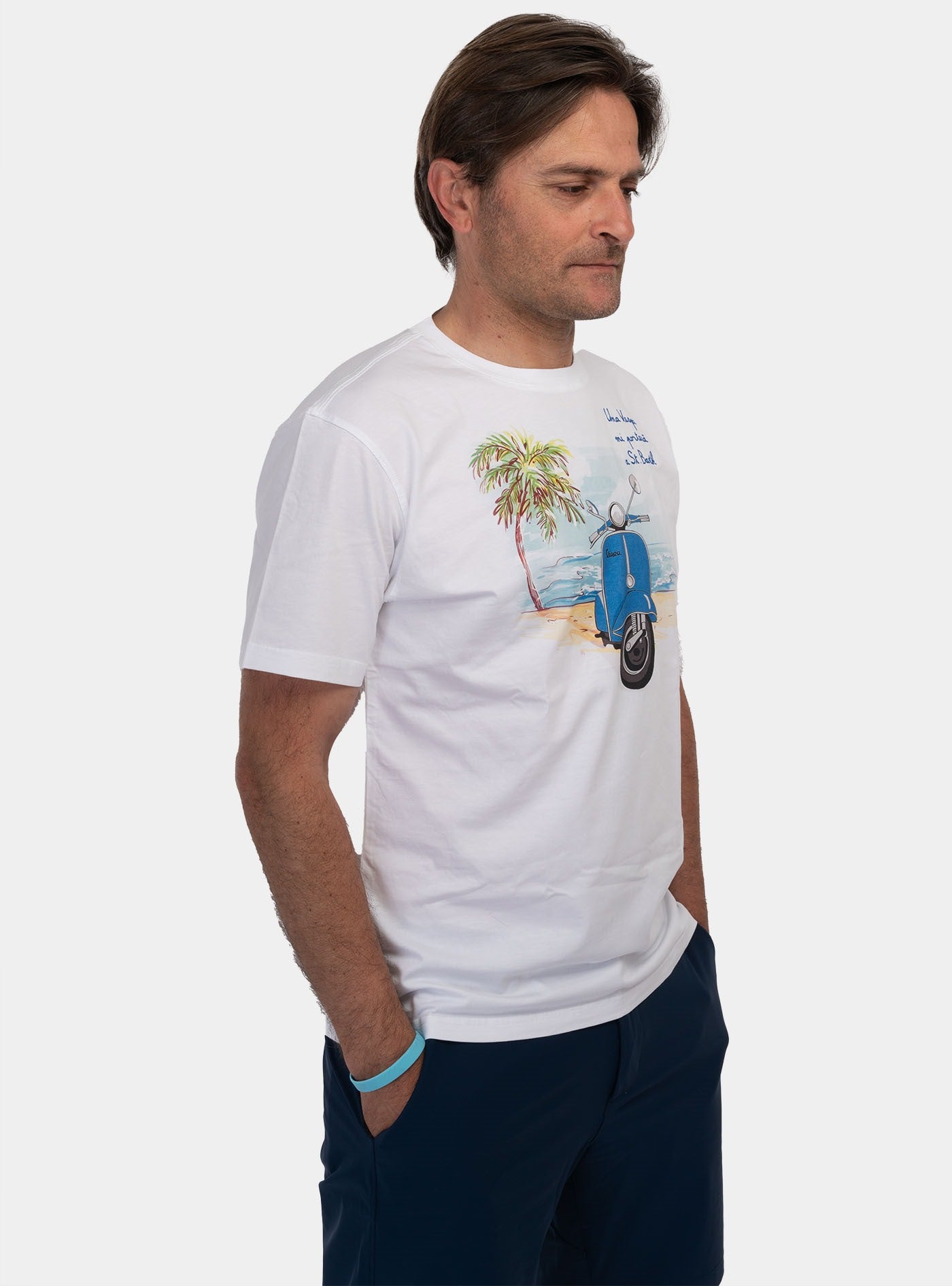 immagine-2-mc2-saint-barth-tshirt-man-vespa-porta-sb-01n-emb-t-shirt-tshm001-03129f