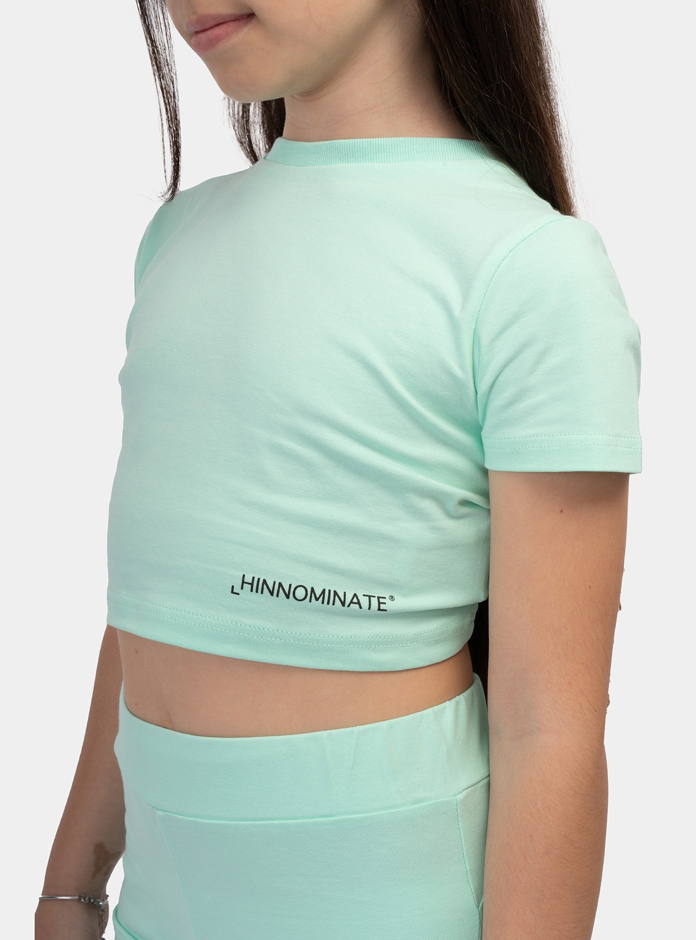 immagine-4-hinnominate-t-shirt-crop-verde-maldive-t-shirt-3646my000564-verde-maldive