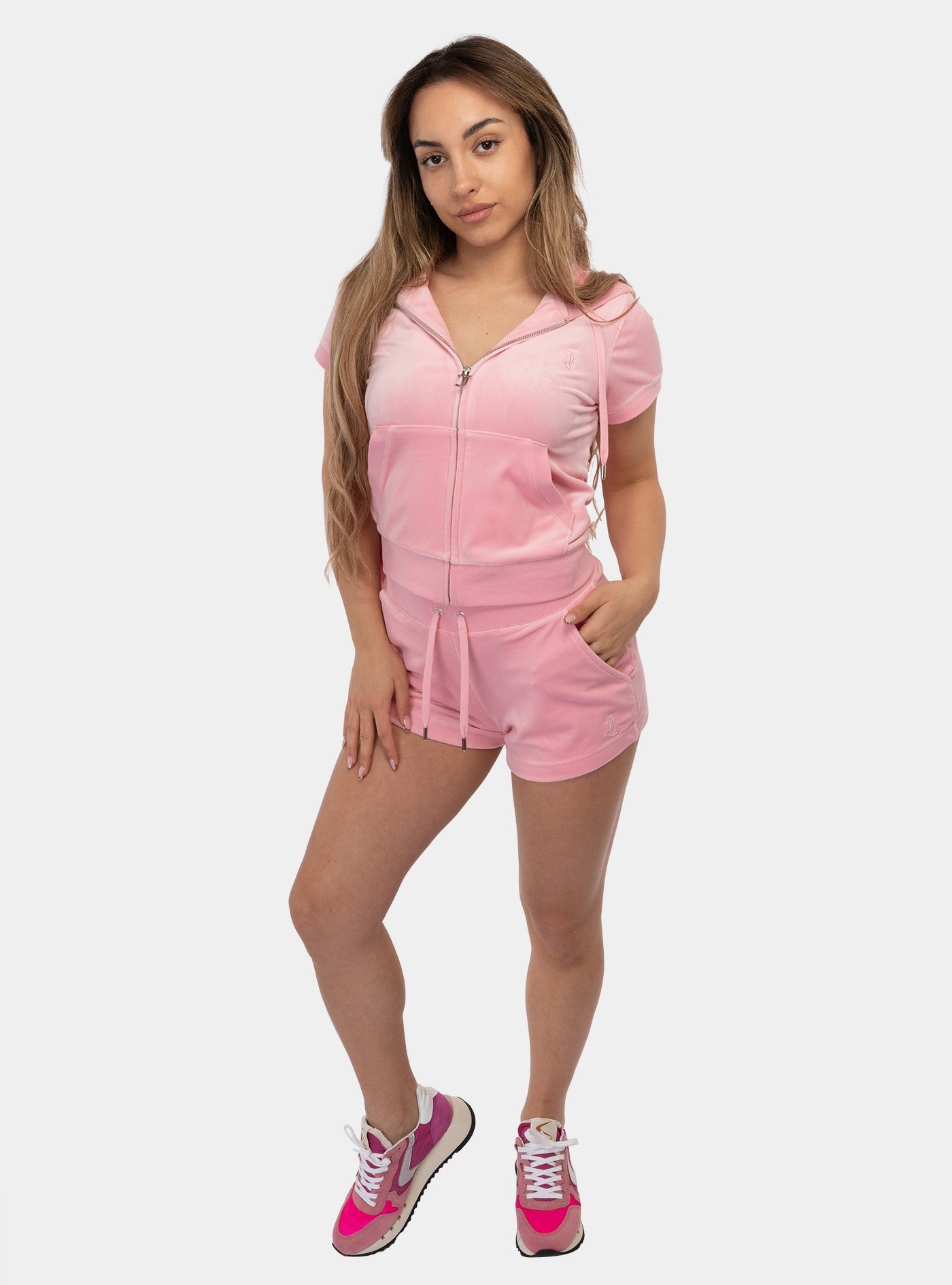 immagine-5-juicy-couture-eve-shorts-classic-velour-candy-pink-short-vejb70003wpfj94-candy-pink