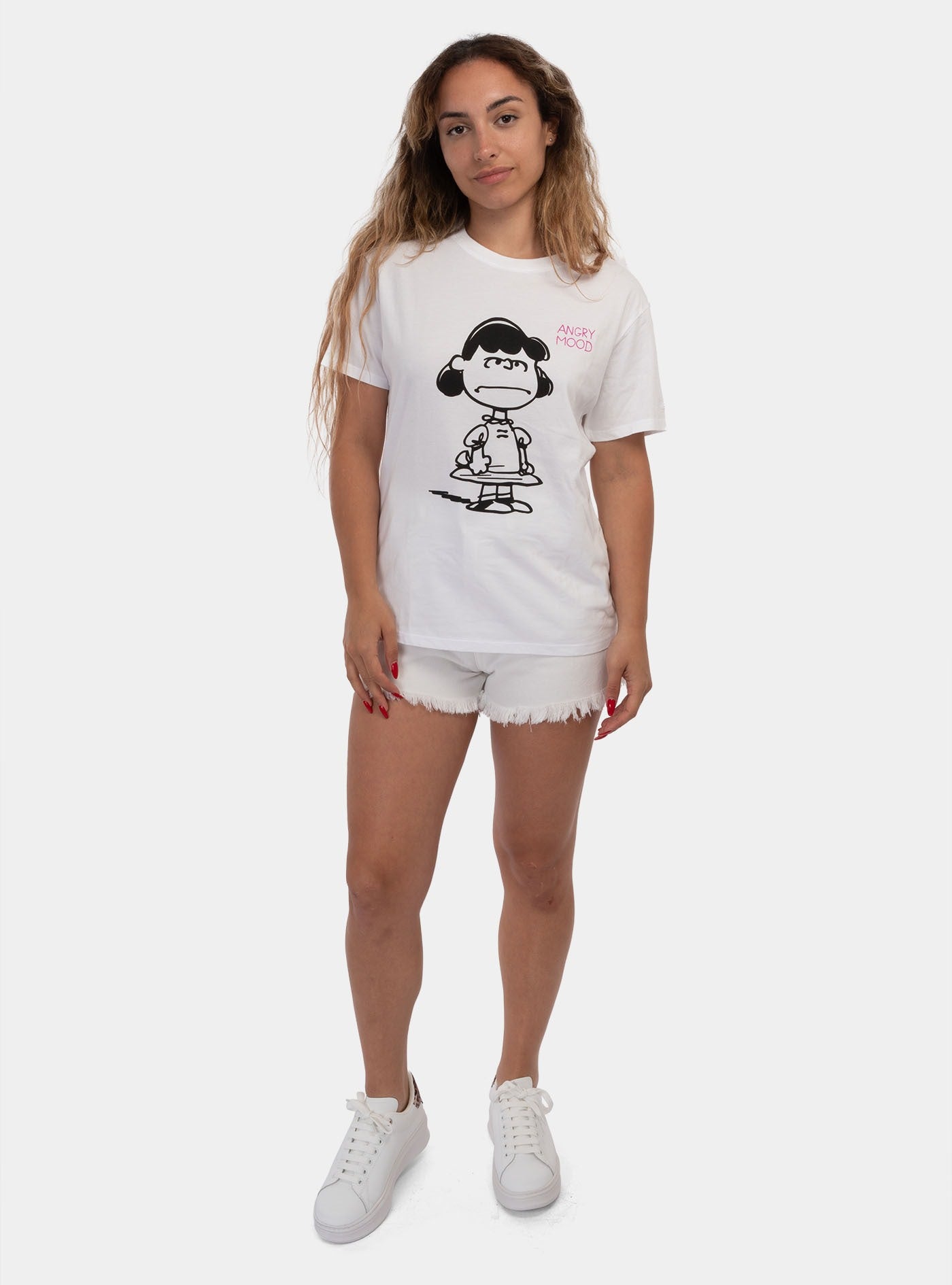 immagine-5-mc2-saint-barth-emilie-snoopy-lucy-angry-mood-01-emb-t-shirt-emi0001-05597f